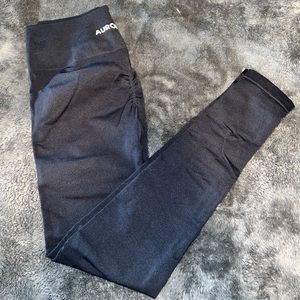 AUROLA seamless butt scrunch blk marled